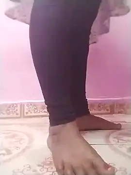 Tamilpriya46 online show from February 8, 7:04 am