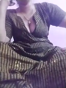 Tamilpriya46 online show from February 21, 7:56 am