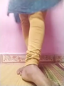 Tamilpriya46 online show from March 6, 5:11 pm