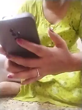 Tamilpriya46 online show from September 15, 5:02 pm