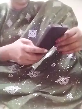 Tamilpriya46 online show from September 22, 4:42 pm