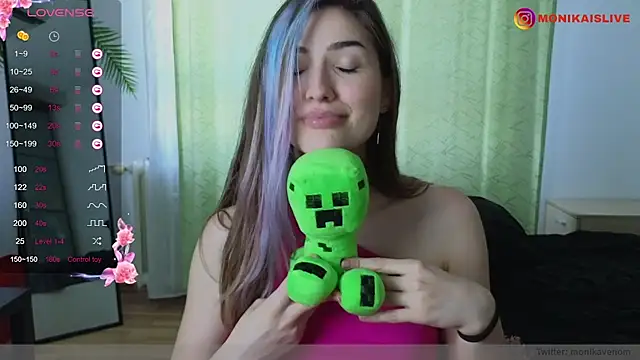 monikavenom online show from January 11, 11:02 am