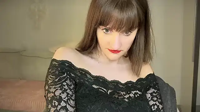 victoirenextdoor online show from January 2, 5:50 pm