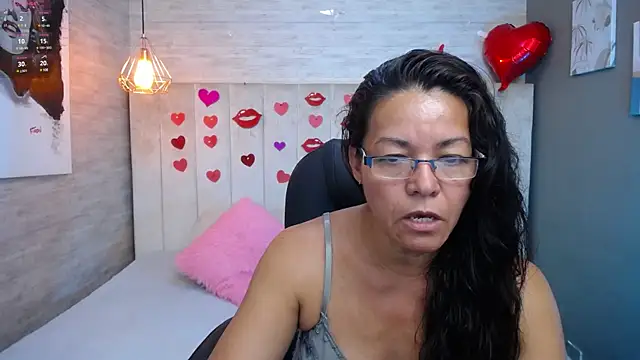 MaturePure online show from March 4, 9:43 pm