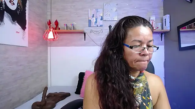 MaturePure online show from October 13, 10:10 pm