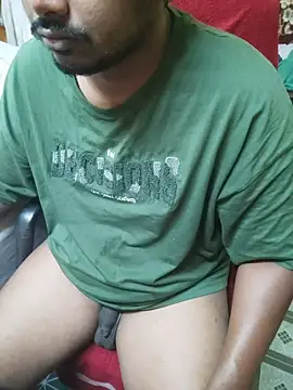 Snapshot of Brown_Munda047 chatting on July 17, 11:53 pm Brown Munda047 online show from July 17, 11:53 pm