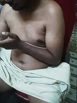 Snapshot of Brown_Munda047 chatting on July 22, 10:56 pm Brown Munda047 online show from July 22, 10:56 pm