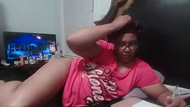 ebonyred online show from March 18, 12:58 am