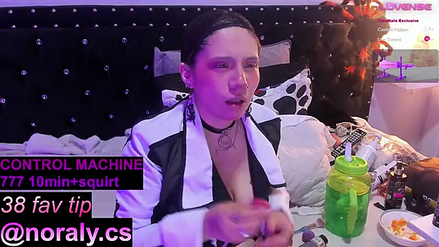 hey noraly online show from November 22, 4:11 am