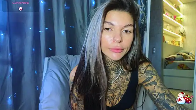 tattooedBabyy online show from January 16, 11:03 am