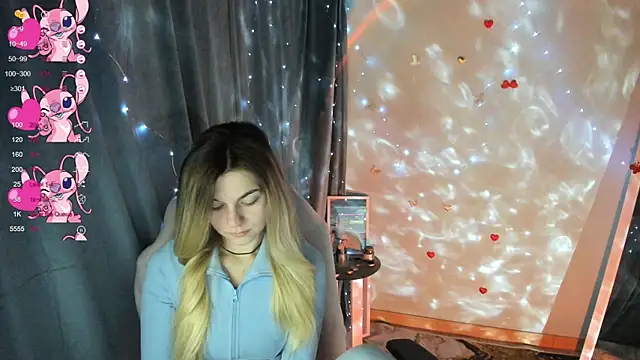 Sweet me  online show from December 4, 6:55 am