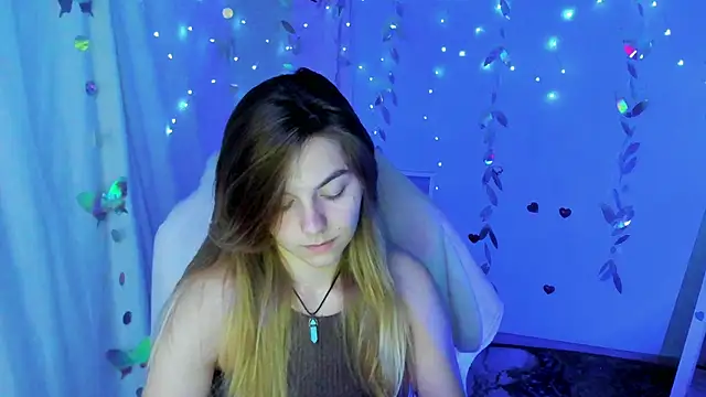 Sweet me  online show from August 5, 5:43 am