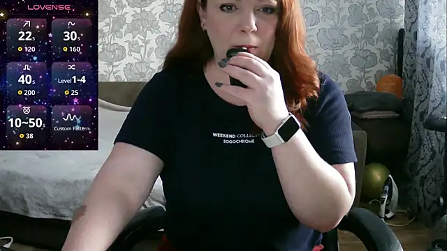 Sabrina Poison online show from December 15, 9:46 am