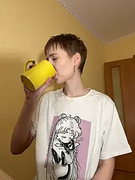 Crayzy Luv online show from February 24, 10:14 pm