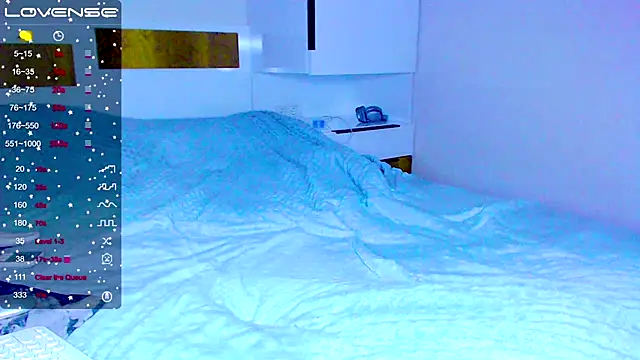 Snapshot of kitti_kaattt chatting on January 10, 6:42 am kitti kaattt online show from January 10, 6:42 am