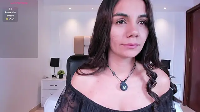 martina mancini online show from March 27, 7:24 pm