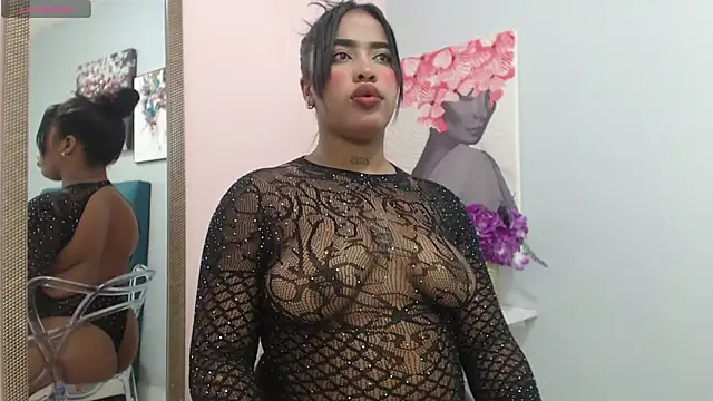 AichaBrown online show from March 16, 4:30 am