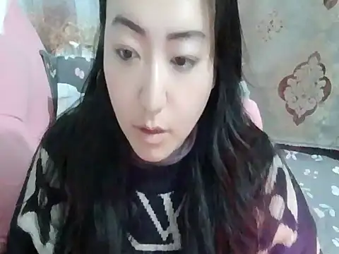 Snapshot of Xylona666 chatting on February 6, 2:26 pm Xylona666 online show from February 6, 2:26 pm