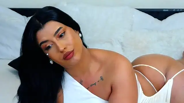 Snapshot of GiseleReine chatting on January 29, 4:41 pm GiseleReine online show from January 29, 4:41 pm