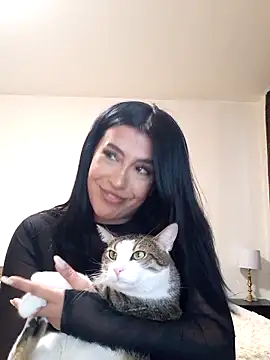 Snapshot of GiseleReine chatting on February 16, 1:38 pm GiseleReine online show from February 16, 1:38 pm