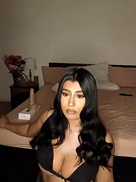 Snapshot of GiseleReine chatting on March 9, 5:49 pm GiseleReine online show from March 9, 5:49 pm