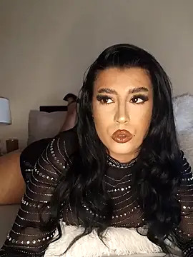 Snapshot of GiseleReine chatting on March 10, 12:26 pm GiseleReine online show from March 10, 12:26 pm