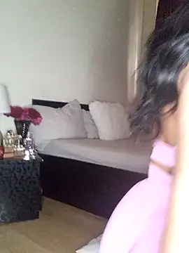 Snapshot of GiseleReine chatting on March 17, 12:57 pm GiseleReine online show from March 17, 12:57 pm