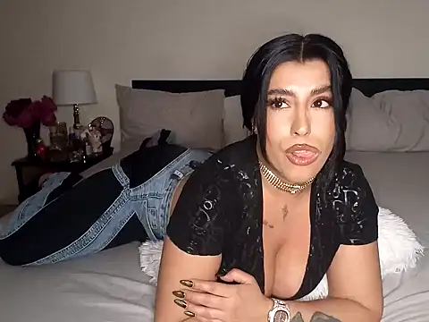 Snapshot of GiseleReine chatting on March 18, 7:42 pm GiseleReine online show from March 18, 7:42 pm