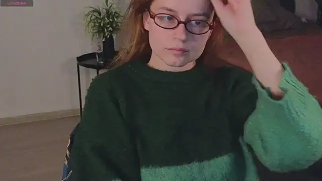 Snapshot of reb_luvng chatting on October 12, 2:16 pm reb luvng online show from October 12, 2:16 pm