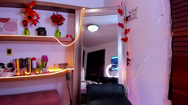 Snapshot of Irina_bx chatting on February 4, 10:13 pm Irina bx online show from February 4, 10:13 pm