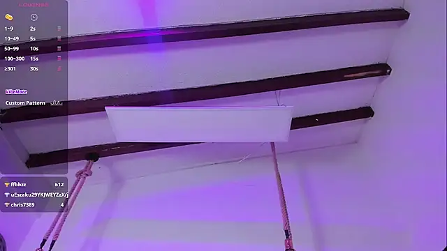 Oriana Guzman online show from January 4, 4:11 pm