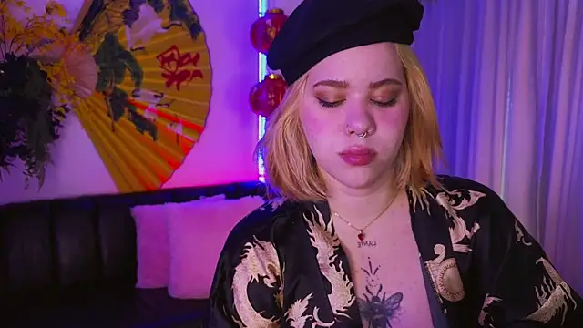 albaismynameX online show from October 28, 12:30 pm