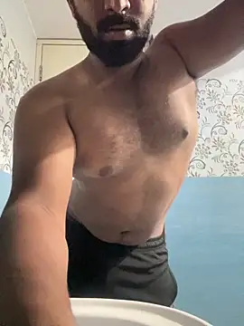 Snapshot of Handsomehunk_4U chatting on December 8, 4:07 pm Handsomehunk 4U online show from December 8, 4:07 pm