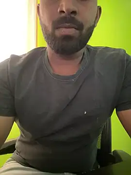 Snapshot of Handsomehunk_4U chatting on February 28, 9:58 am Handsomehunk 4U online show from February 28, 9:58 am