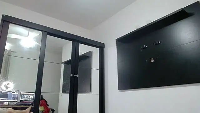 Snapshot of Miss_Racheal_BR chatting on September 17, 1:46 pm Miss Racheal BR online show from September 17, 1:46 pm