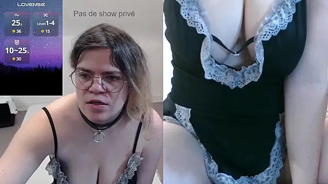 Snapshot of Ori_Slave chatting on December 8, 8:04 pm Ori Slave online show from December 8, 8:04 pm