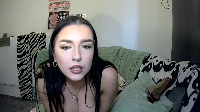 FckableAngel online show from April 18, 7:12 am