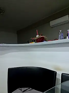 Snapshot of Milf_Abigail chatting on February 15, 2:15 am Milf Abigail online show from February 15, 2:15 am