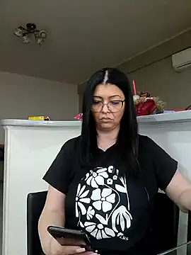 Snapshot of Milf_Abigail chatting on March 1, 6:57 am Milf Abigail online show from March 1, 6:57 am