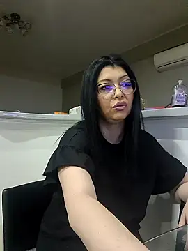 Snapshot of Milf_Abigail chatting on March 8, 2:34 am Milf Abigail online show from March 8, 2:34 am