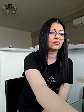 Snapshot of Milf_Abigail chatting on March 16, 7:26 am Milf Abigail online show from March 16, 7:26 am