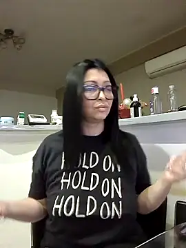 Snapshot of Milf_Abigail chatting on November 28, 2:03 am Milf Abigail online show from November 28, 2:03 am