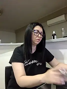 Milf Abigail online show from January 16, 4:16 am