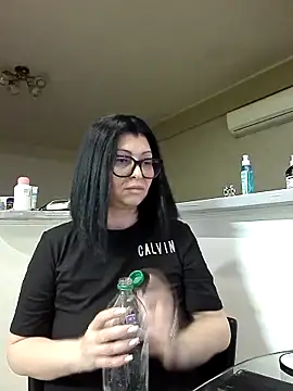 Milf Abigail online show from March 21, 3:22 am