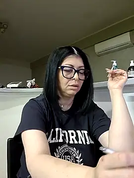 Milf Abigail online show from April 1, 2:12 am