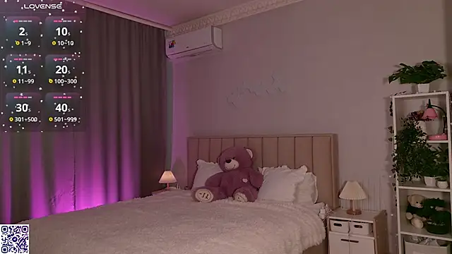 Snapshot of LeraKit chatting on September 8, 3:00 pm LeraKit online show from September 8, 3:00 pm