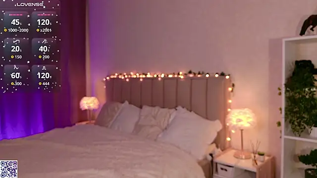 Snapshot of LeraKit chatting on November 19, 3:12 pm LeraKit online show from November 19, 3:12 pm