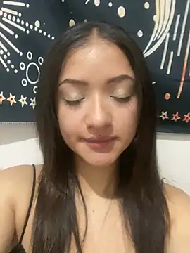 Snapshot of Alicia_ALICIA chatting on January 19, 6:00 pm Alicia ALICIA online show from January 19, 6:00 pm