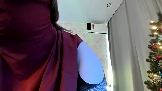 LissaCain online show from December 23, 7:17 am