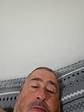 Snapshot of polla_calientes47 chatting on October 23, 8:18 pm polla calientes47 online show from October 23, 8:18 pm